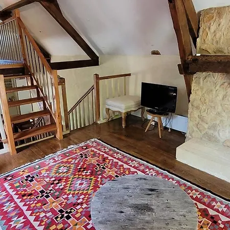 Beautiful House With Heated Pool Semesterbostad