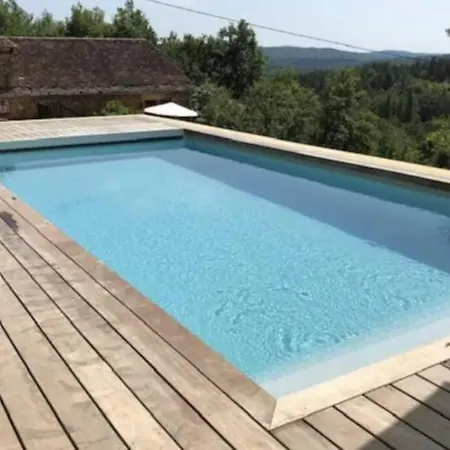 Prázdninový dům Beautiful House With Heated Pool Saint-Leon-sur-Vezere