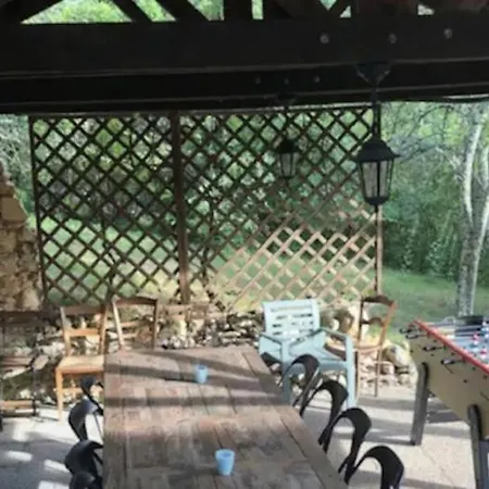Beautiful House With Heated Pool Semesterbostad
